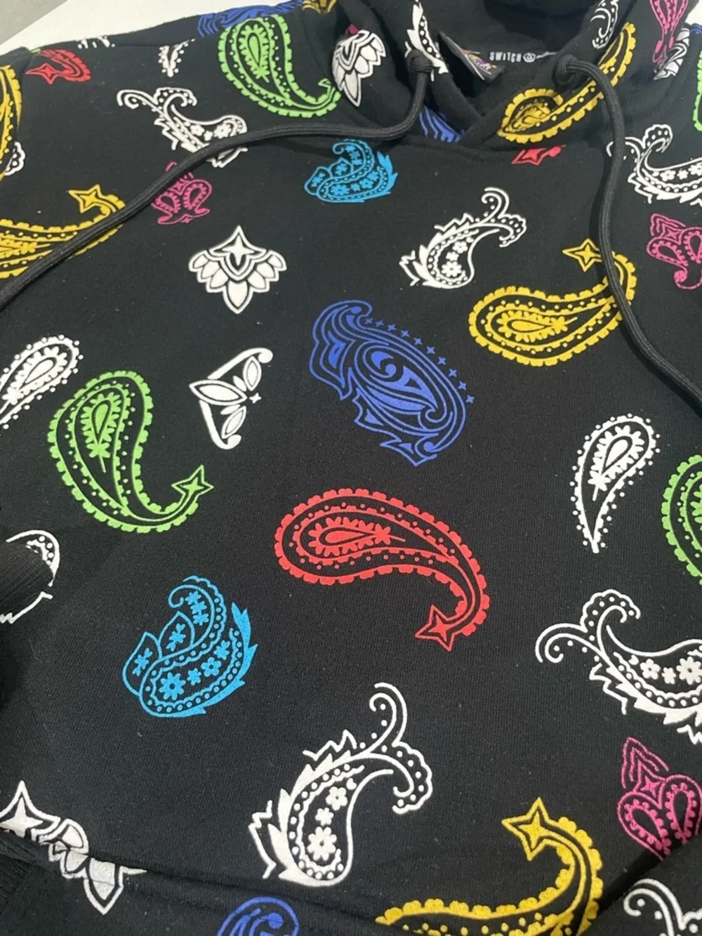 Switch Remarkable Paisley All Over Print Hoodie - Men's Size L - Oversized Look - Picture 8 of 10